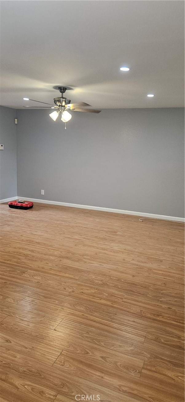 8718 Weybridge Place, Inglewood CA: https://media.crmls.org/medias/fd3dc4a5-a989-44f5-8daa-6d082ce9fe22.jpg