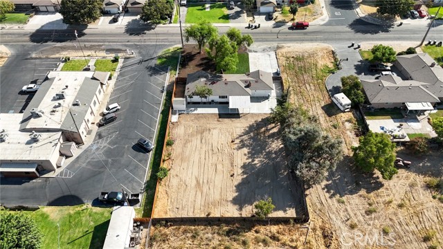 1401 Linwood Avenue, Turlock, California 95380, 3 Bedrooms Bedrooms, ,2 BathroomsBathrooms,Single Family Residence,For Sale,Linwood,MC24196027