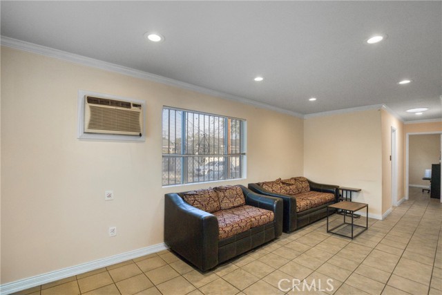 Detail Gallery Image 9 of 24 For 13150 Carl, Pacoima,  CA 91331 - 2 Beds | 1 Baths