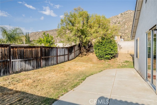 26108 Arabian Court, Moreno Valley CA: https://media.crmls.org/medias/fd3ed2a6-40f9-4589-aadc-fafa608669d5.jpg