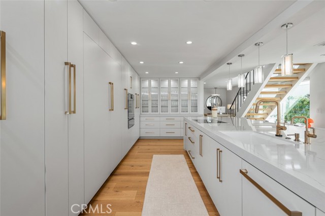 21875 Huron Lane, Lake Forest CA: https://media.crmls.org/medias/fd3f966f-bdbc-42d0-b84f-b431ad2b1de3.jpg