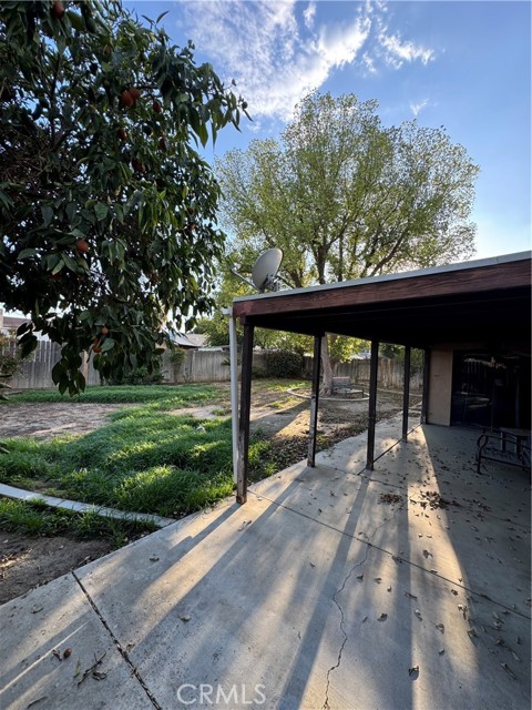 Detail Gallery Image 13 of 13 For 3705 Valley Springs, Bakersfield,  CA 93309 - 3 Beds | 2 Baths