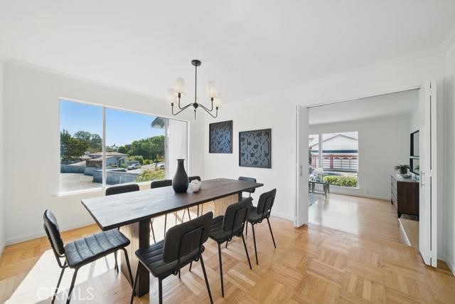 Detail Gallery Image 6 of 34 For 1406 Cedarwood, San Mateo,  CA 94403 - 4 Beds | 2/1 Baths