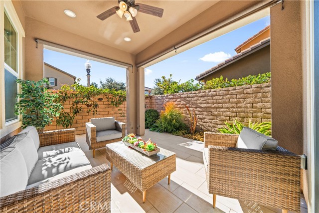 Detail Gallery Image 35 of 60 For 42 Castellana, Lake Forest,  CA 92630 - 4 Beds | 3 Baths