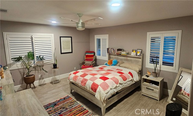 Image 24 of 61 For 7556 Frazer  