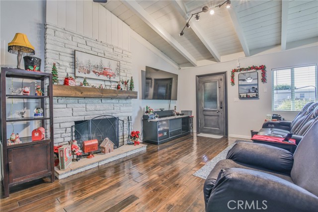 Detail Gallery Image 8 of 42 For 14212 Whiterock, La Mirada,  CA 90638 - 3 Beds | 2 Baths