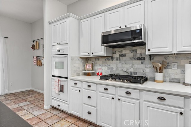 Detail Gallery Image 14 of 30 For 15503 Marty, Bakersfield,  CA 93314 - 4 Beds | 2 Baths