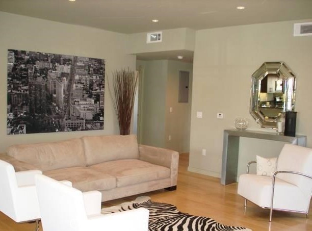 Detail Gallery Image 8 of 12 For 1529 S Westgate Ave #202,  Los Angeles,  CA 90025 - 2 Beds | 2/1 Baths