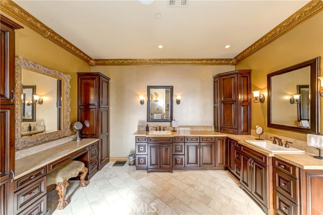 Detail Gallery Image 58 of 74 For 2626 El Venado Dr, Hacienda Heights,  CA 91745 - 8 Beds | 6/2 Baths