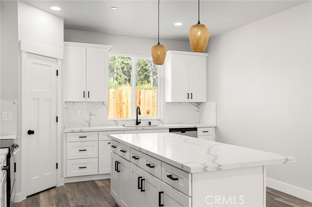 Detail Gallery Image 12 of 42 For 5585 Scottwood Rd, Paradise,  CA 95969 - 2 Beds | 2 Baths