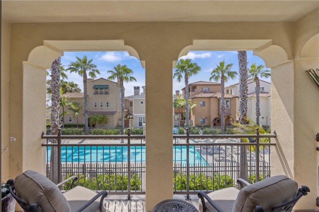 8356 Noelle Drive, Huntington Beach CA: https://media.crmls.org/medias/fd4316ed-d5d7-4091-904d-3f74d8bd4038.jpg