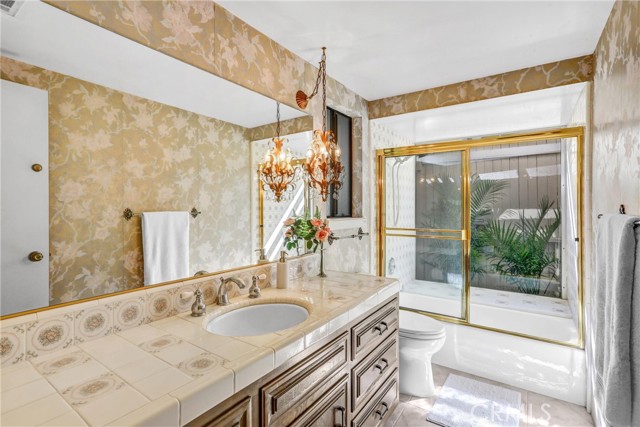 Detail Gallery Image 29 of 60 For 2376 Sunset Curv, Upland,  CA 91784 - 4 Beds | 3/1 Baths