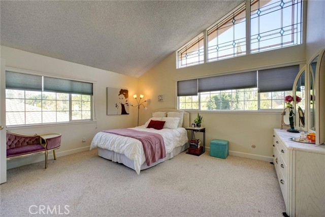 Detail Gallery Image 18 of 49 For 20412 Tulsa St, Chatsworth,  CA 91311 - 5 Beds | 4/1 Baths