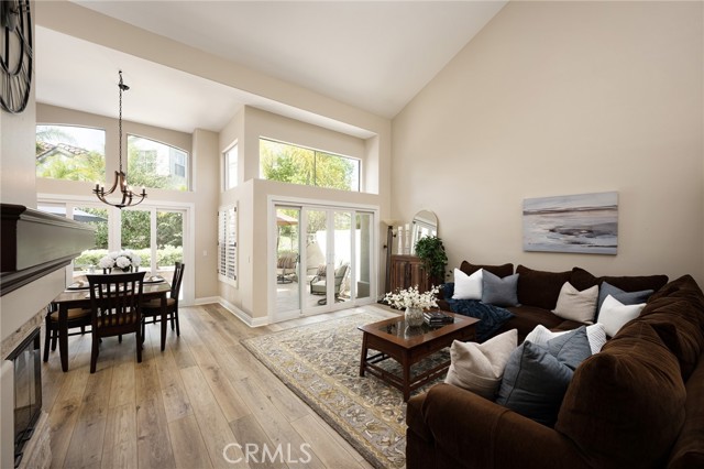 Image 2 of 59 For 33 Calle Del Norte