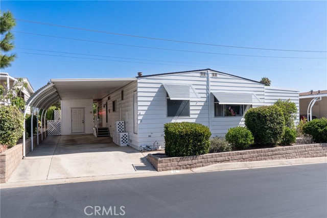 1195 La Moree Road, San Marcos CA: https://media.crmls.org/medias/fd44dc62-2655-4de8-ab11-d6130f438a04.jpg