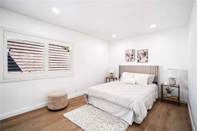 Detail Gallery Image 23 of 43 For 25496 Coral Wood St, Lake Forest,  CA 92630 - 5 Beds | 3 Baths