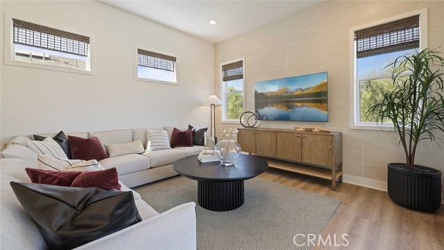 Detail Gallery Image 8 of 34 For 300 Junco, Irvine,  CA 92618 - 3 Beds | 3 Baths