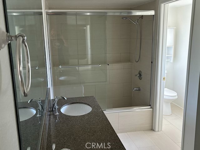 24 Woodgrove, Irvine CA: https://media.crmls.org/medias/fd460c49-a2ab-4ef6-b649-3222e58bfa7e.jpg
