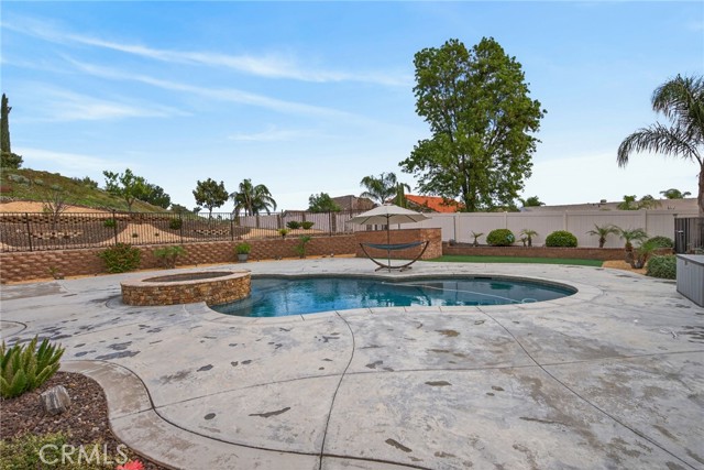 Detail Gallery Image 39 of 54 For 22270 Pinto Dr, Canyon Lake,  CA 92587 - 4 Beds | 3 Baths