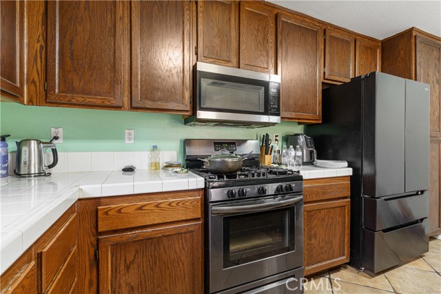 Detail Gallery Image 8 of 30 For 260 Mahogany, San Jacinto,  CA 92582 - 4 Beds | 2/1 Baths