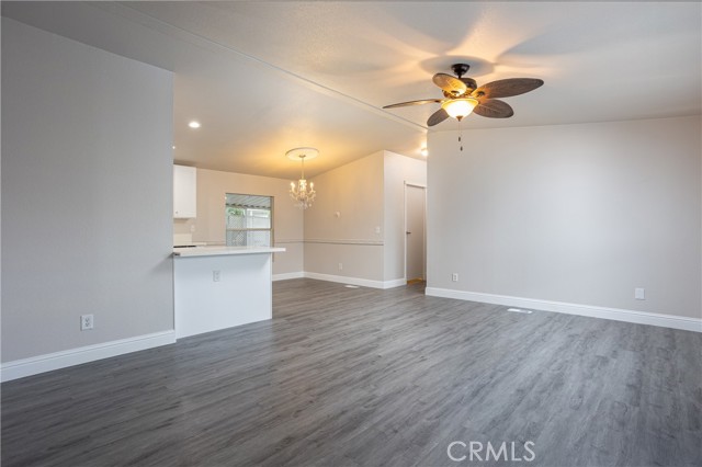 Detail Gallery Image 10 of 43 For 22111 Newport, Riverside,  CA 92313 - 3 Beds | 2 Baths