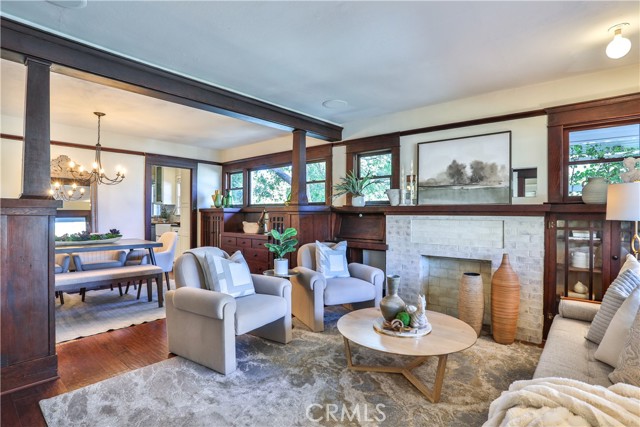 Detail Gallery Image 6 of 40 For 290 W 12th Street, Claremont,  CA 91711 - 3 Beds | 2 Baths