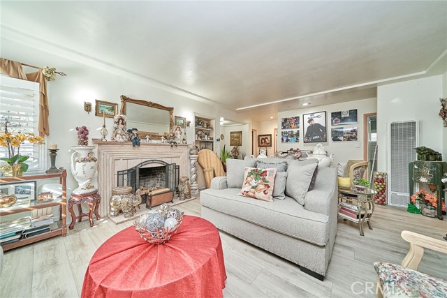 Detail Gallery Image 13 of 48 For 2690 Oregon, Long Beach,  CA 90806 - 2 Beds | 2 Baths