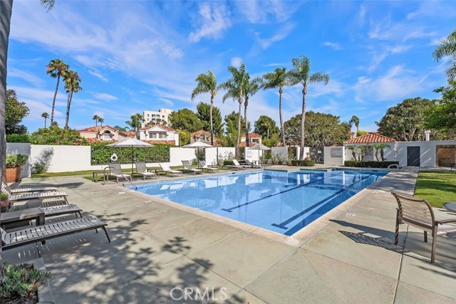Detail Gallery Image 45 of 47 For 43 Gannet Ln, Newport Beach,  CA 92660 - 3 Beds | 2/1 Baths
