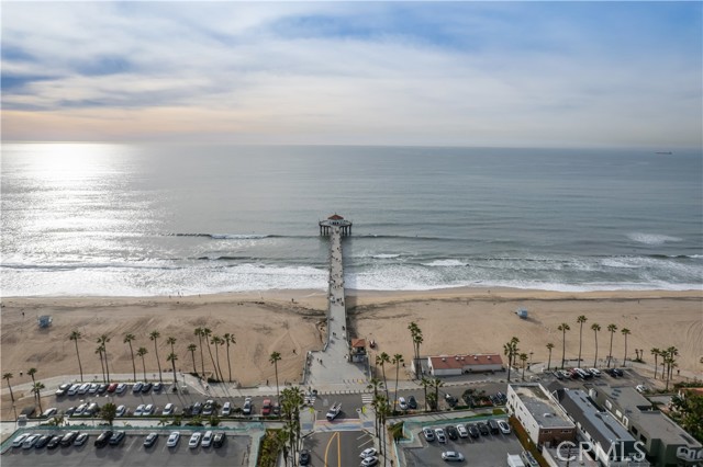 221 30th Street, Manhattan Beach, California 90266, 4 Bedrooms Bedrooms, ,4 BathroomsBathrooms,Residential,For Sale,30th,SB26047485