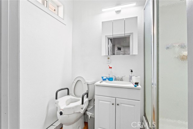 Detail Gallery Image 38 of 52 For 14870 Hubbard, Sylmar,  CA 91342 - 3 Beds | 2 Baths