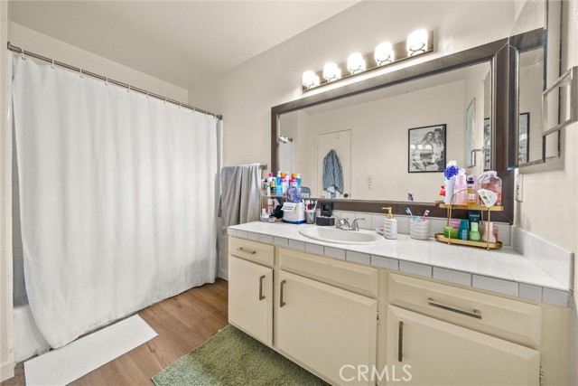 930 Philinda Avenue, Santa Barbara CA: https://media.crmls.org/medias/fd4a854b-30e3-40d4-b8c4-3600725cfbbd.jpg