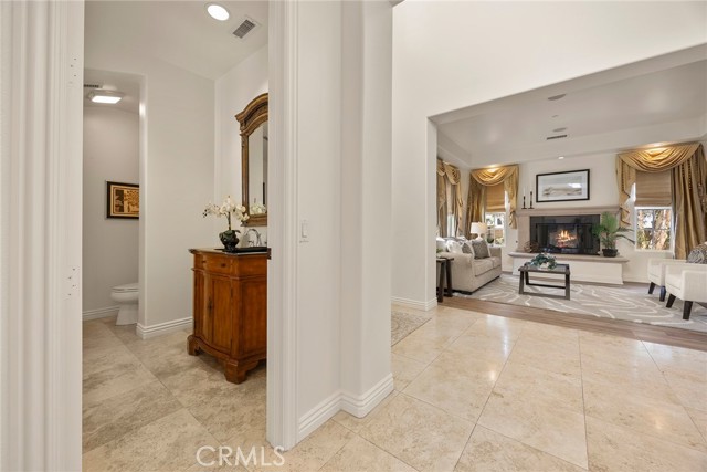 Detail Gallery Image 15 of 64 For 18893 Dry Creek Rd, Yorba Linda,  CA 92886 - 5 Beds | 4/1 Baths