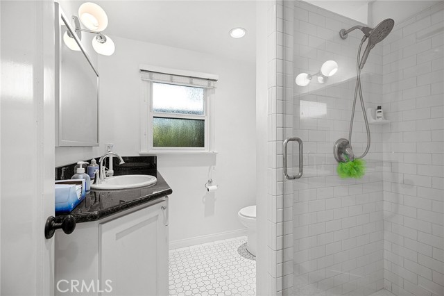 256 Avenida Madrid, San Clemente CA: https://media.crmls.org/medias/fd4ce34a-f35f-42da-be5c-2a8ccbae2657.jpg
