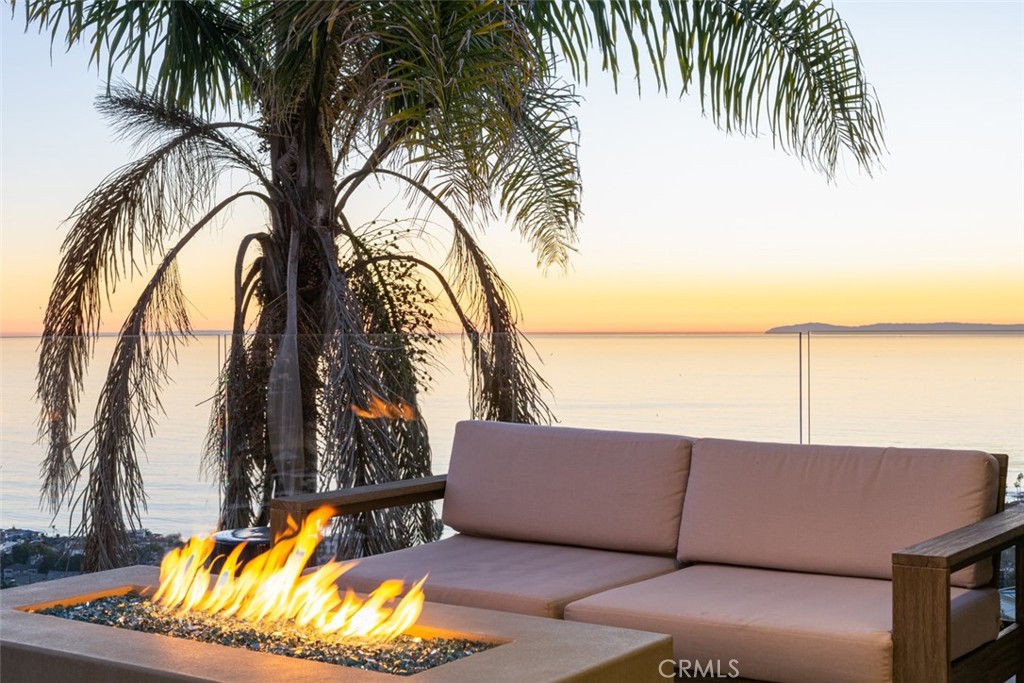 Fd4d4bdc C3d1 4ee8 96f2 B09931ddd4b1