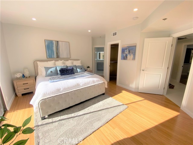 130 The Village, Redondo Beach, California 90277, 2 Bedrooms Bedrooms, ,2 BathroomsBathrooms,Residential,Sold,The Village,SB21232236