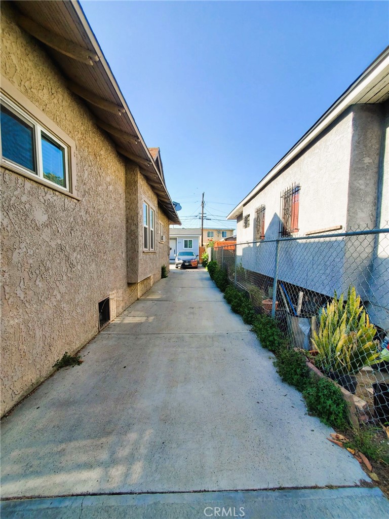 MLS #MB25136652 img 5