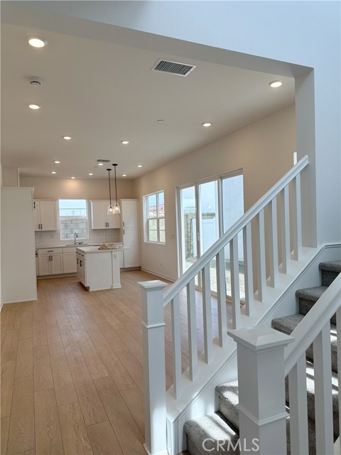 Detail Gallery Image 2 of 15 For 4405 S Fairmount Paseo, Ontario,  CA 91762 - 3 Beds | 2/1 Baths