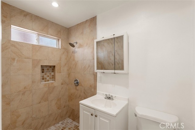 Detail Gallery Image 13 of 23 For 623 W 18th St, San Pedro,  CA 90731 - 5 Beds | 4 Baths