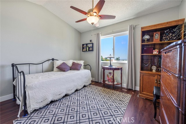 22075 Naples Drive, Moreno Valley CA: https://media.crmls.org/medias/fd513299-0459-4902-8784-54b780e6db16.jpg