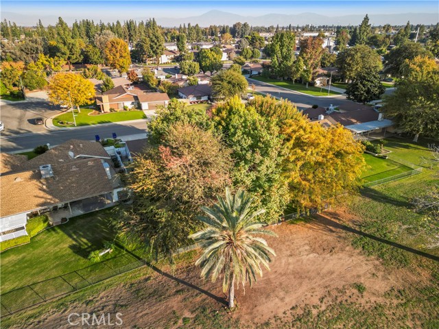 Detail Gallery Image 36 of 40 For 705 Bermuda St, Bakersfield,  CA 93309 - 2 Beds | 2 Baths