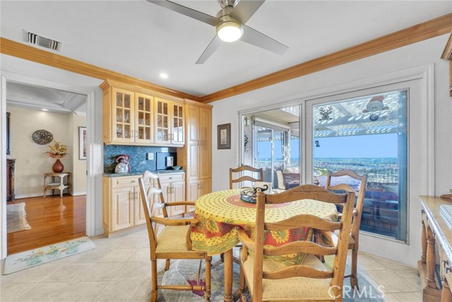 6309 Via Colinita, Rancho Palos Verdes CA: https://media.crmls.org/medias/fd518f8f-777e-4057-a5ae-d860ccb09335.jpg
