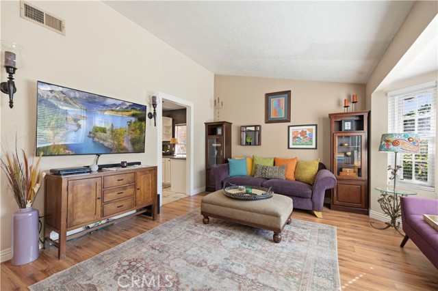 Detail Gallery Image 5 of 36 For 28149 Branch Rd, Castaic,  CA 91384 - 4 Beds | 2 Baths