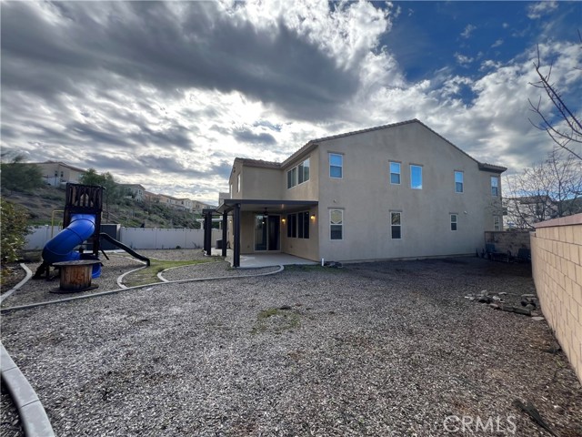 Detail Gallery Image 36 of 57 For 24464 Periwinkle, Lake Elsinore,  CA 92532 - 5 Beds | 3 Baths