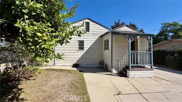 843 Laveta Terrace, Echo Park CA: https://media.crmls.org/medias/fd529089-1a41-4254-a54d-284761941404.jpg