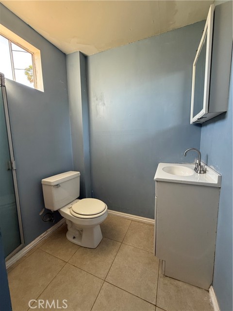 1113 N Avenue 50, Los Angeles CA: https://media.crmls.org/medias/fd52e75a-c1fb-4e95-9f86-589e6bd69873.jpg