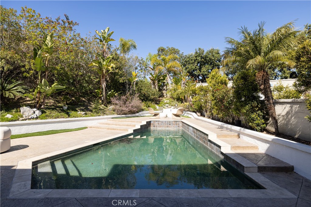 MLS #OC25049614 img 21