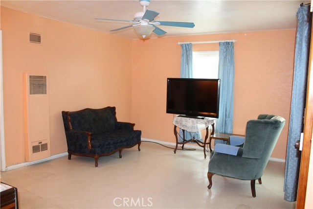 14430 Dinard Avenue, Norwalk CA: https://media.crmls.org/medias/fd541461-2f9e-4fc3-b82d-2b74290cf47c.jpg