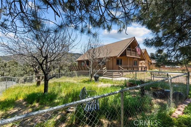 Detail Gallery Image 5 of 41 For 1126 Snowline Dr, Frazier Park,  CA 93225 - 3 Beds | 1/2 Baths