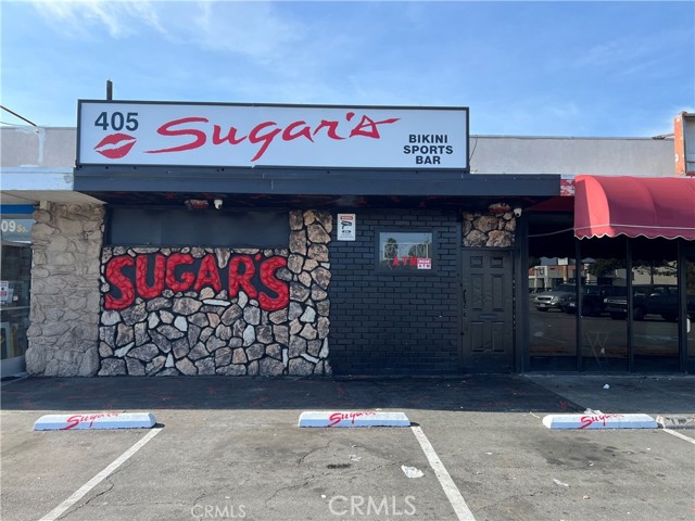 405 S Brookhurst Street, Anaheim CA: https://media.crmls.org/medias/fd555783-a12c-4b63-b806-9785e814038e.jpg