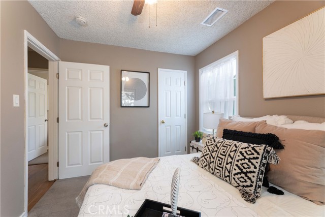 Detail Gallery Image 17 of 31 For 474 E 44th Cir, Long Beach,  CA 90807 - 3 Beds | 2 Baths